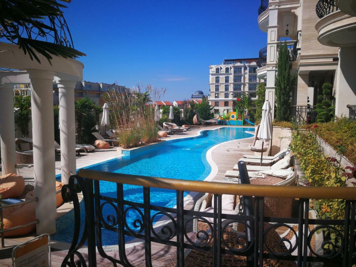 Harmony Suites Apartment Sveti Vlas Dış mekan fotoğraf
